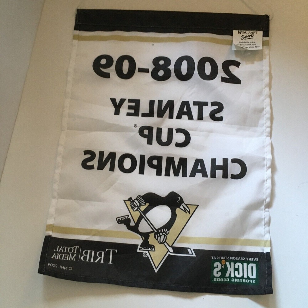 2009 Pittsburgh Penguins Stanley Cup Champion Flag NHL - EXCELLENT CONDITION - Picture 2 of 4